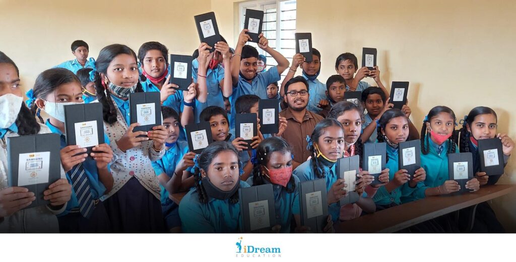 Students educational tablets in government schools of India | iPrep Tablets by iDream Education 