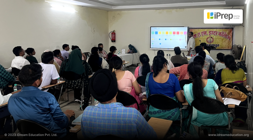 Glimpse of smart classroom training in smart city saharanpur by iDream Education