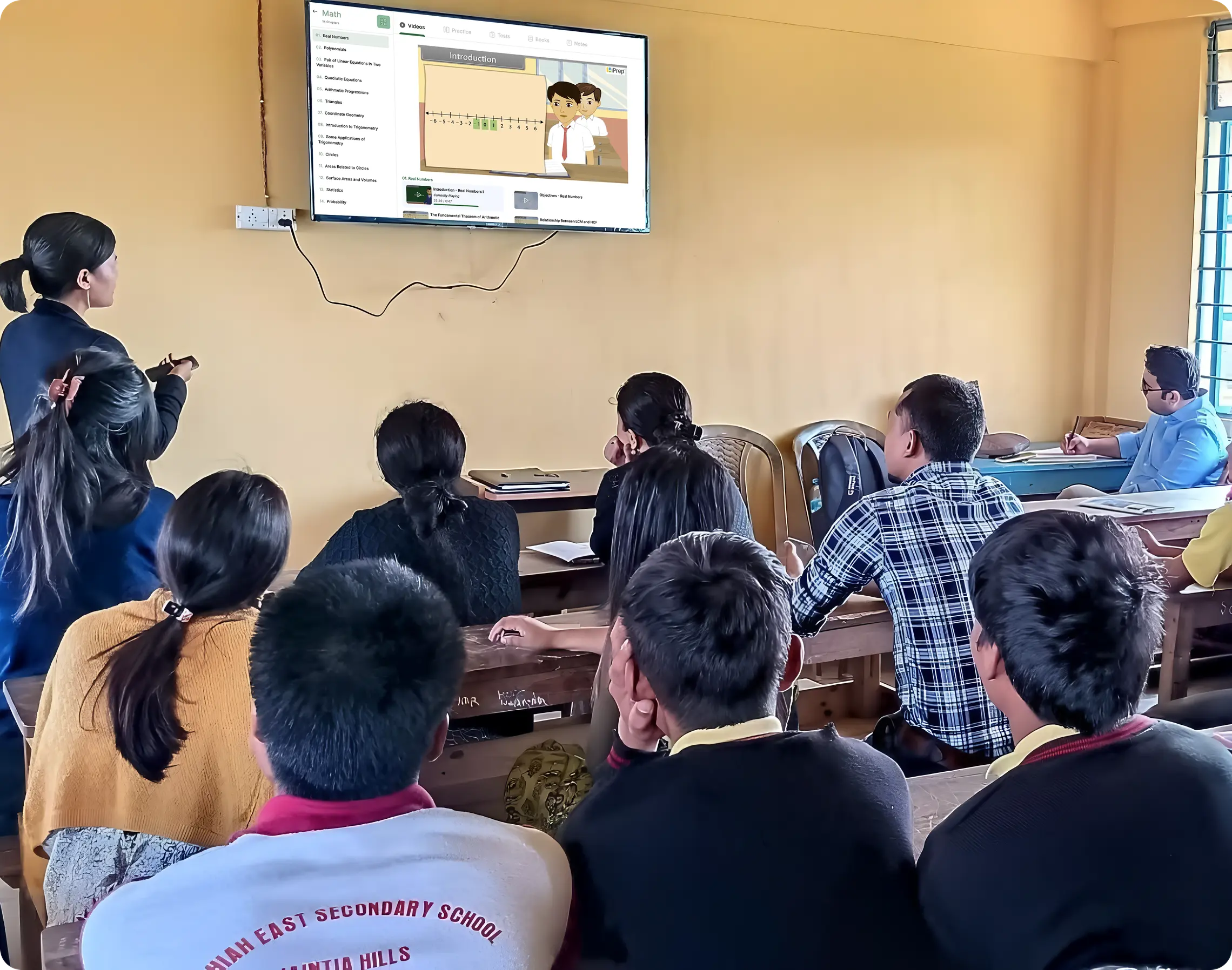 iDream Education Team conducting Smart Class training for teachers in schools of Meghalaya